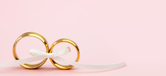 wedding rings banner homepage image