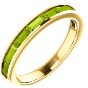 8-Stone Baguette Peridot Ring in 14K Yellow Gold