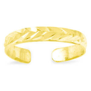 Diamond-Cut Leaf Design Toe Ring in 14K Gold