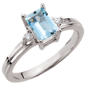 Octagon Faceted Aquamarine and Diamond Ring in 14K White Gold