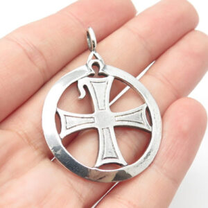 925 Sterling Silver Vintage Cross Round Pendant