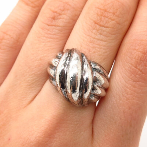 925 Sterling Silver Vintage Modernist Ribbed Knot Design Ring Size 6 1/4