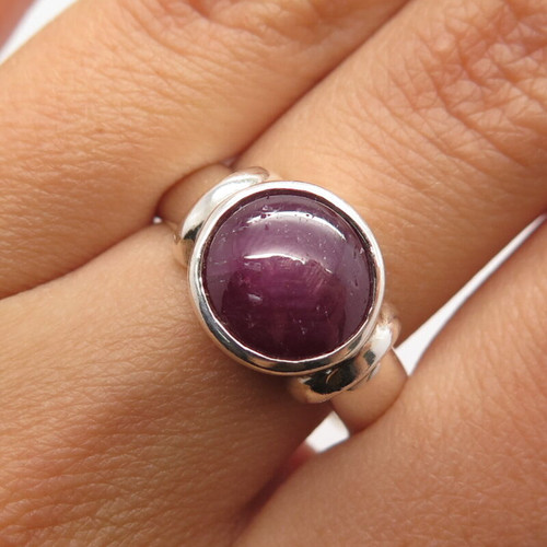 925 Sterling Silver Vintage Real Ruby Gem Round Ring Size 7.5