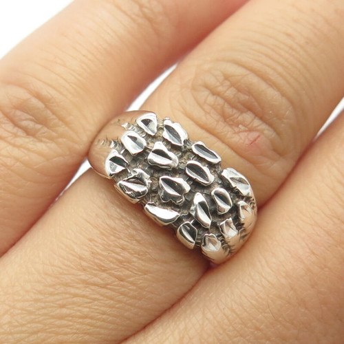 925 Sterling Silver Vintage Textured Ring Size 7.5