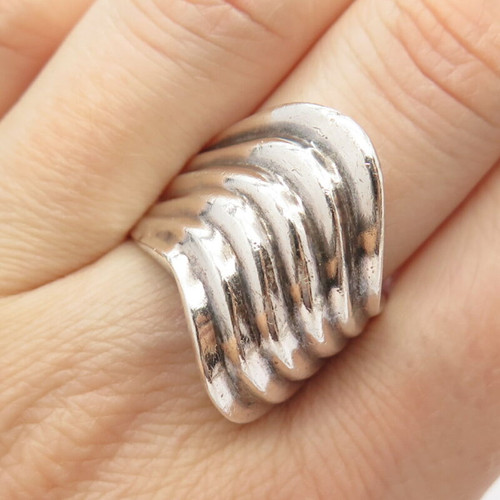 925 Sterling Silver Vintage Wavy Ring Size 9